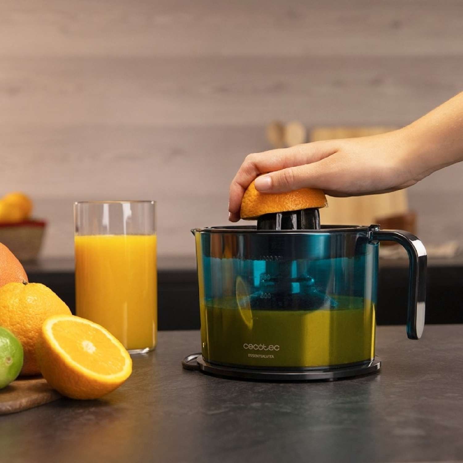 Cecotec, EssentialVita Adjust Black, Exprimidor - Imagen 4